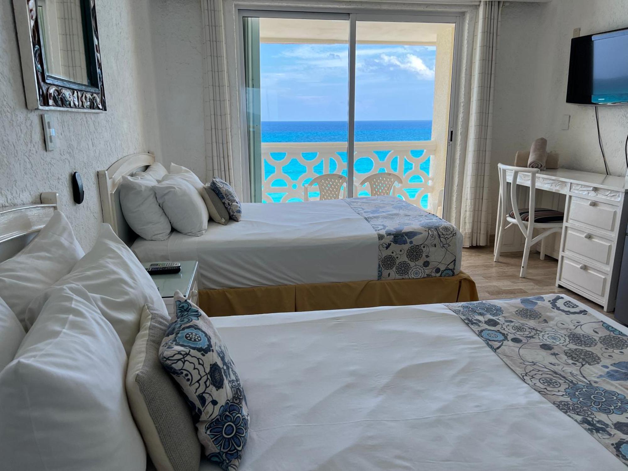 Bof Apartments Cancun Exterior photo