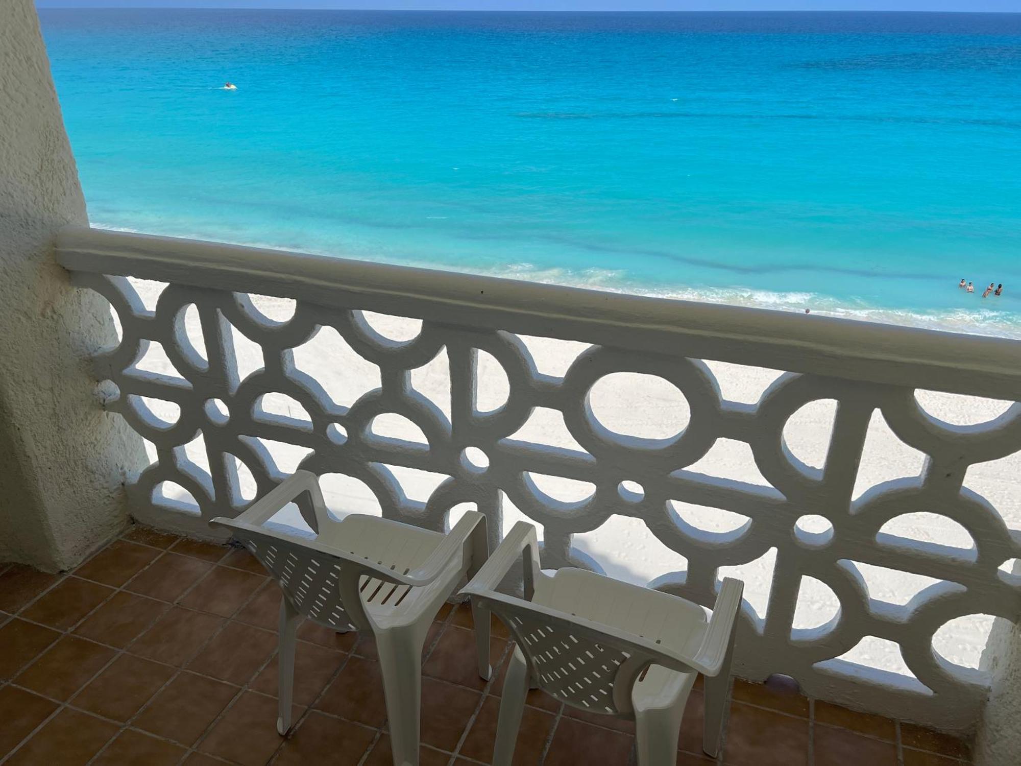 Bof Apartments Cancun Exterior photo